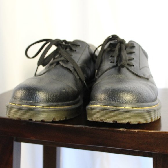 Oxfords_&_Derbys